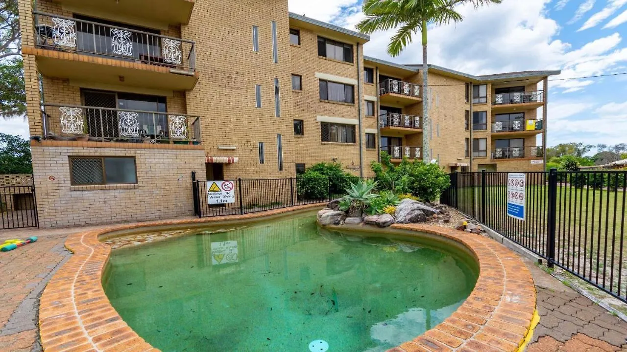 Bribie Escape, Top Floor Unit With Waterviews Bellara
